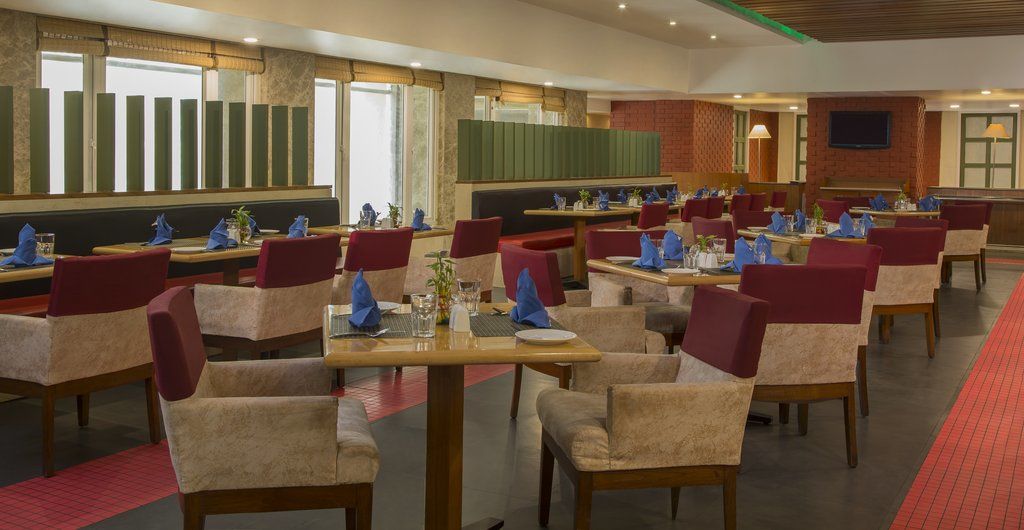 Country Inn Ahmedabad Exteriör bild